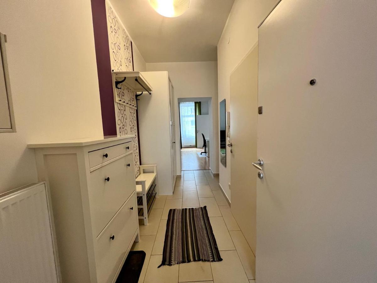 Cozy 2-Room Apartment Βιέννη Εξωτερικό φωτογραφία